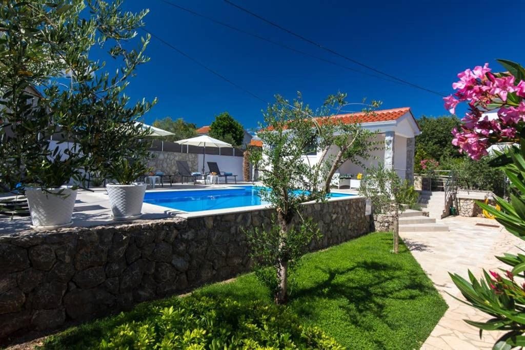 Adria-Holiday House With A Private Pool In Krk Корнич Екстер'єр фото