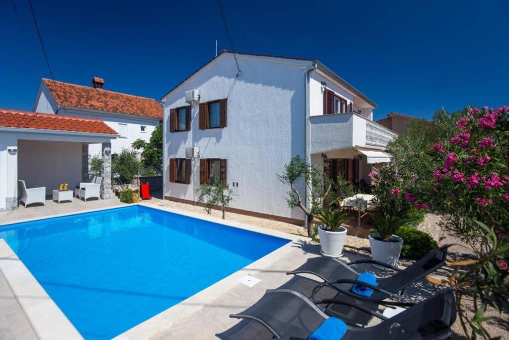 Adria-Holiday House With A Private Pool In Krk Корнич Екстер'єр фото
