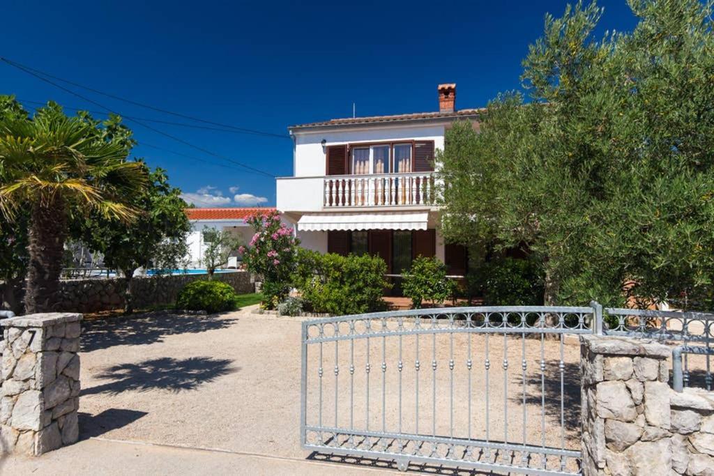 Adria-Holiday House With A Private Pool In Krk Корнич Екстер'єр фото